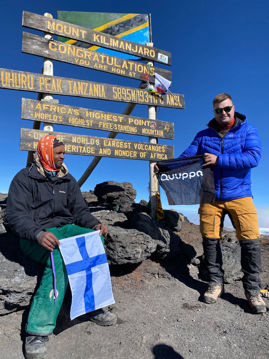 QuuppaTech's tweet photo. @QuuppaTech really is at the TOP OF THE WORLD! 👑 👑
A huge congratulations to our very own Jimmy Ruokolainen (VP Products & Services) for reaching the top of #MountKilimanjaro (5895m / 19,341 ft).
#QuuppaRocks #QuuppaTech #LocationServices #RTLS https://t.co/n97aoX2cJ2