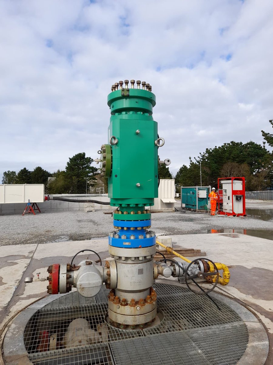 GELtd's tweet image. We are currently running some low level flow tests on our 5.2km #geothermal well at the #uniteddowns site in #Cornwall.  This will help us to build our knowledge of the reservoir.
Here’s a nice picture of the #wellhead .