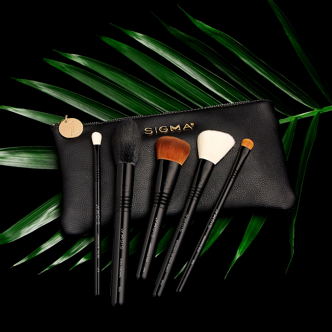 🐯 #GIVEAWAY 🐯 Ready to set up your brush game? 3 winners will receive our Multitask Brush Set!
HOW TO ENTER:
🐯 Follow @sigmabeauty
🐯 Like + Retweet this post⁣⁣⁣⁣⁣⁣⁣⁣⁣⁣⁣⁣⁣⁣⁣⁣⁣⁣⁣⁣⁣⁣⁣
🐯 Tag a beauty bff (1 comment = 1 entry)
Ends 10/26/20 @ 11:59PM CDT.