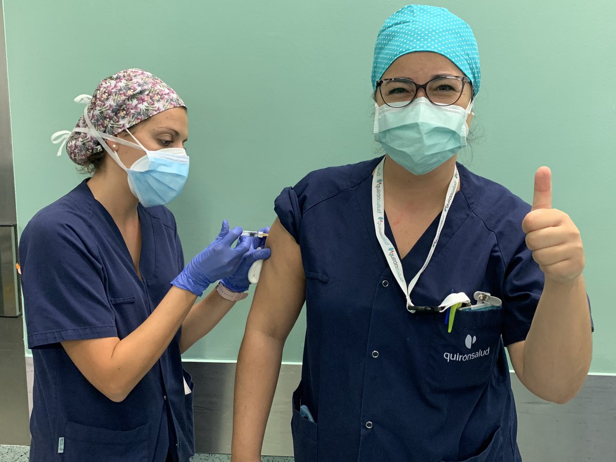 AnestaliaCMT's tweet photo. Acabamos una semana muy intensa 💪🏻pero sin olvidarnos de la importancia de vacunarse 💉contra la gripe.

Este año MAS QUE NUNCA 💪🏻 si eres profesional sanitario y aún no te has vacunado,por prevención,responsabilidad y solidaridad: VACUNATE!!
#vacuna #gripe #grip #AnestaliaTeam https://t.co/P5TzMuDlrr