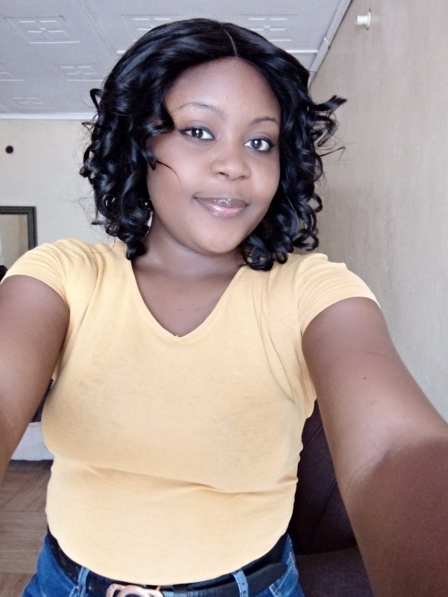 finness_queen's tweet photo. I might look ok but deep down I kumbwad bana ba skulu muma independence dress 🥵 https://t.co/k2DEsRGmz5
