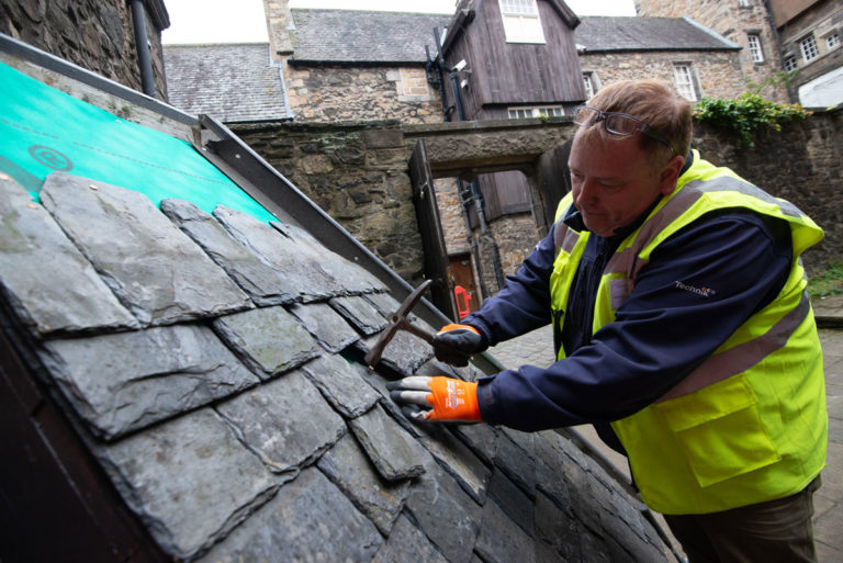 HESEngineShed's tweet photo. Good news: Scotland's past can lead the way to a green recovery and energy efficient future! ✅

Repairing, restoring and reusing historic buildings has a big part to play. Discover more in this new @HistEnvScot blog: https://t.co/nstEadLg7Q https://t.co/jHnKmM7WUf