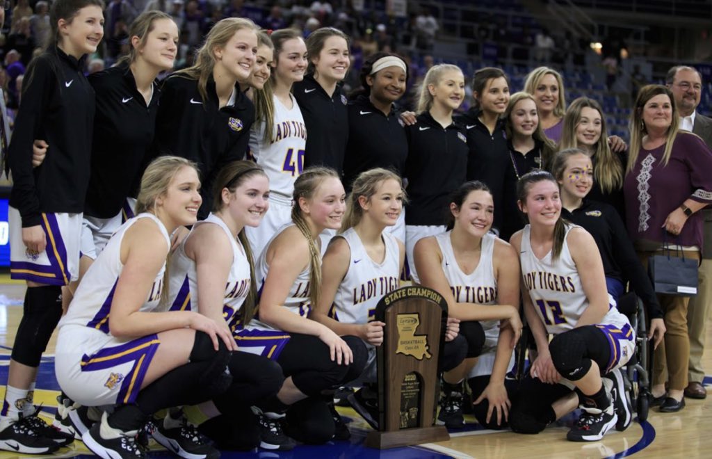 _DHSLadyTigers's tweet photo. Tonight for a final time, we celebrate one of the greatest teams in Doyle High School History. Tonight, these Lady Tigers will receive their State Championship Rings! #FINISHEDBUSINESS https://t.co/NyVz4Iaqc7