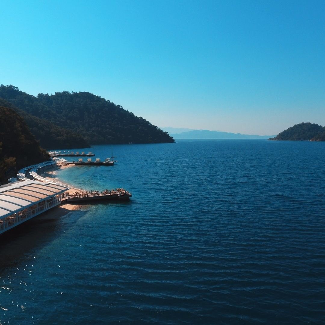 iconsandstyles's tweet photo. Indulge in a Mediterranean dream @dresortgocek, a real Turkish delight in the prettiest marina, where contemporary style meets natural beauty at a background of forest mountains, surrounded by sheltered waters, white sand beaches and secluded islands dotted with pine trees... https://t.co/0o5tMpRkcN