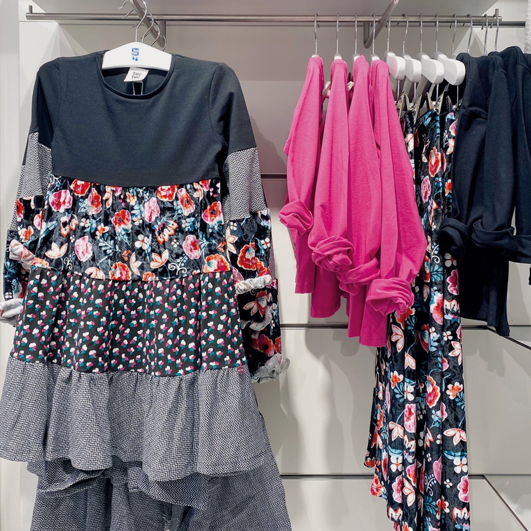 tuctuconline's tweet image. Shopping time! 🐣🌺🐾
#TrendyTips: pana, colores intensos y estampados naturales.
¡Te esperamos en tu tienda tuc tuc y en tuctuc.com!

#NewIn #FW2021 #Fashion #BacktoSchool