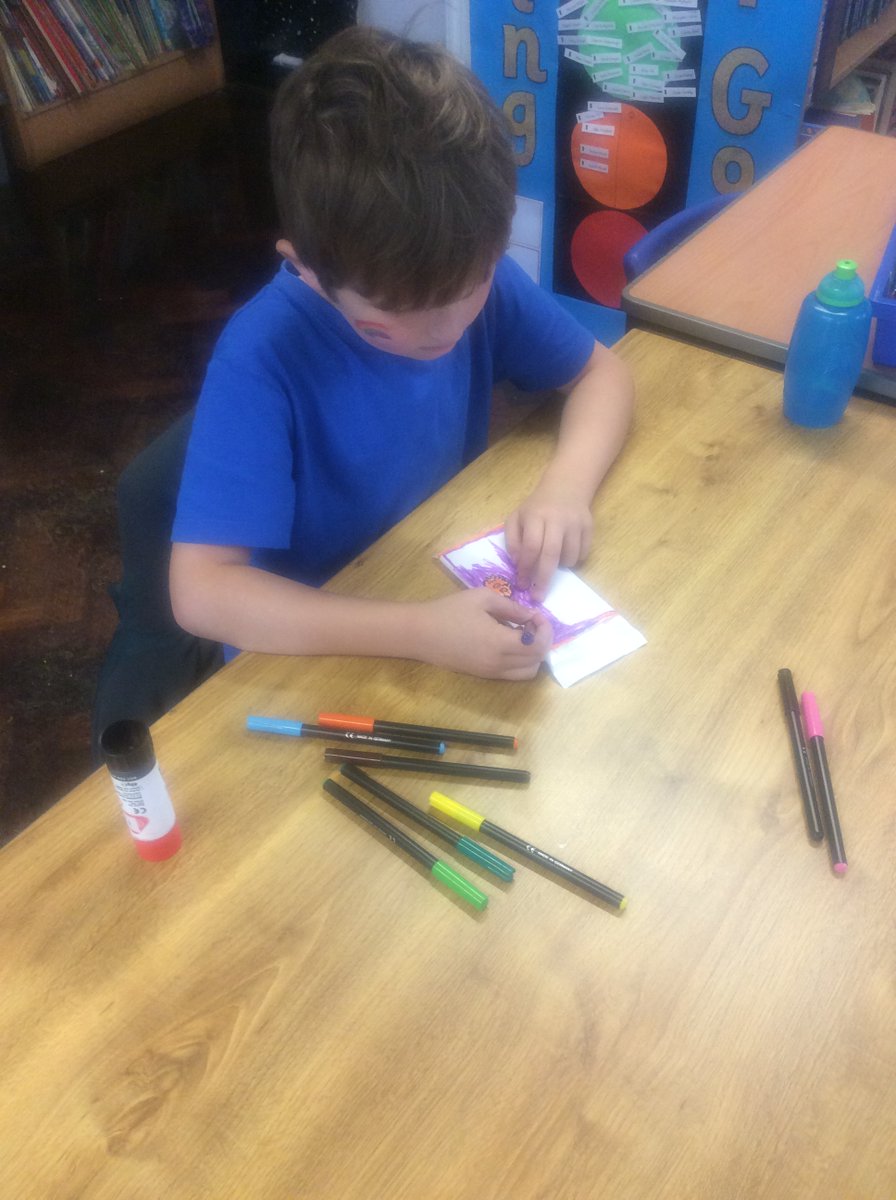 StStephens_Bury's tweet photo. Year 3-4 have designed their own Scrumiddlyumptious Wonka bars complete with golden tickets! Mr Horsfield  picked the winners! #art #layeredlearning https://t.co/w7dIrkPFbx