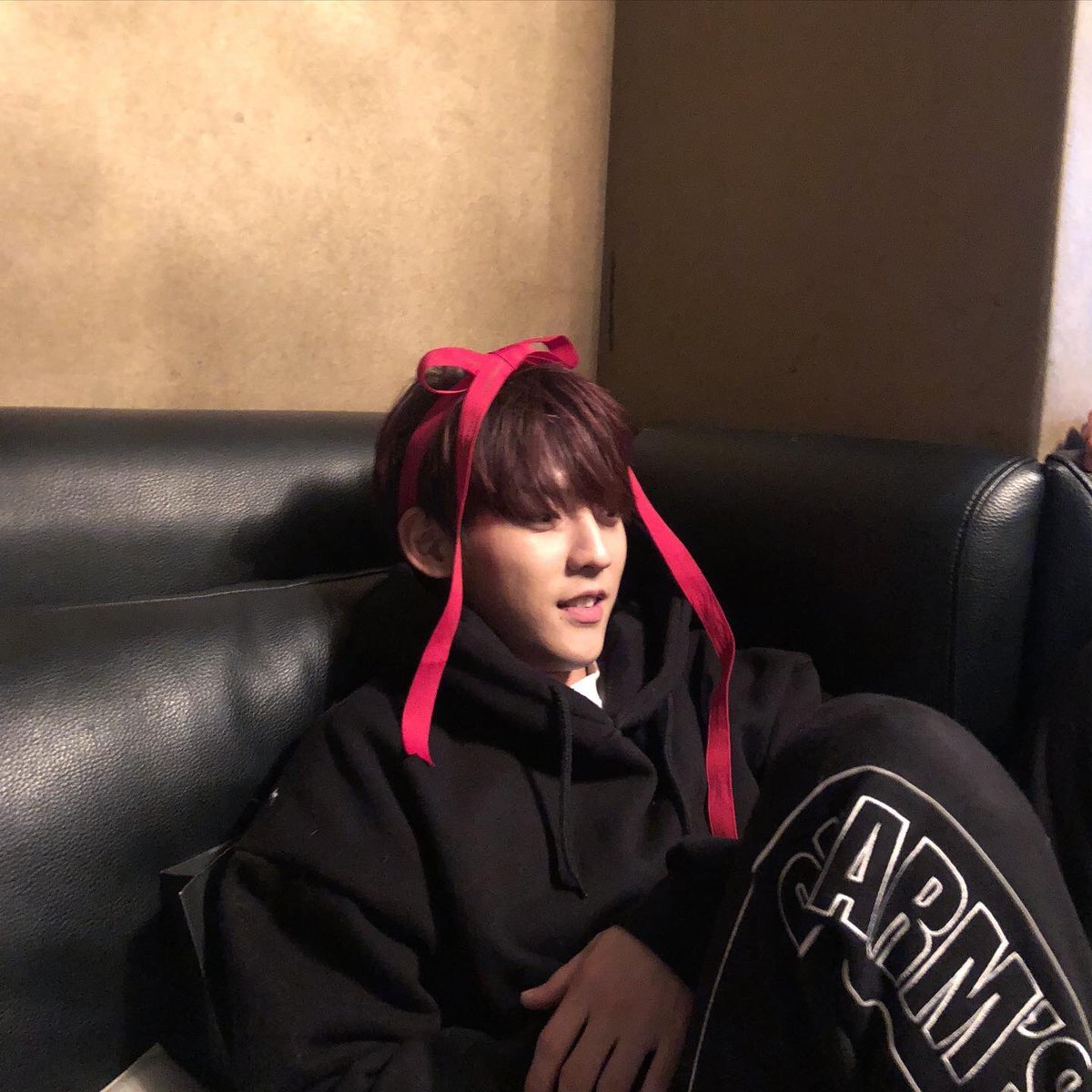 Minhyuk with a flower crown and hoodie might be THE look omg