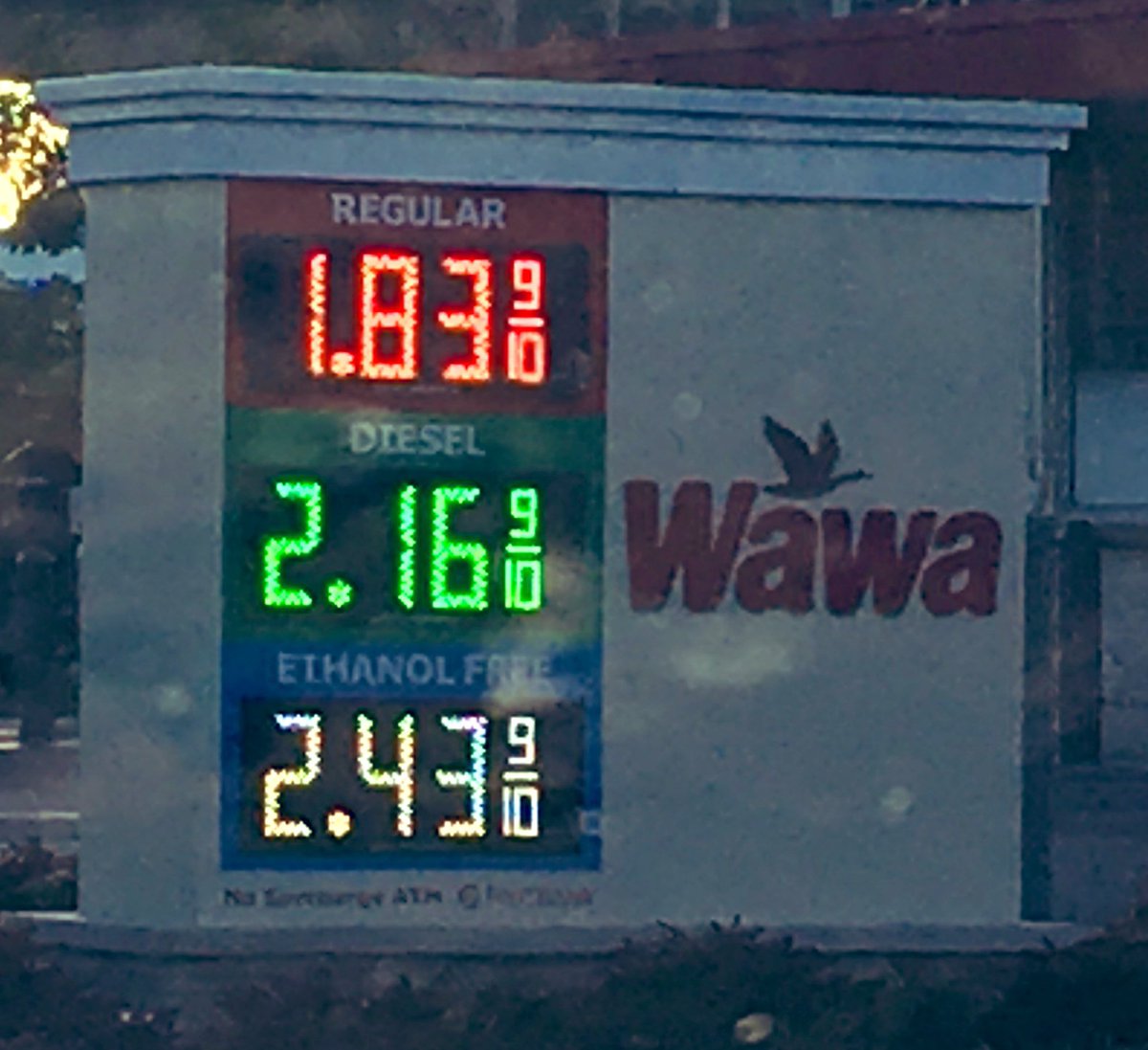 EricTrump's tweet image. If Biden gets in, not only will he destroy the Oil &amp;amp; Gas industry (and  millions of American jobs and lives), we can all say goodbye to these unbelievably good gas prices. Don’t forget the nearly $5 per gallon we were paying under O’Biden.
