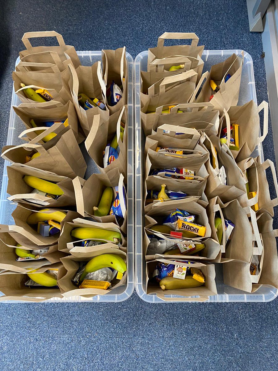 _Sportscool's tweet photo. These are just a few of the many lunches we have prepared for the children attending the half-term holiday clubs that we are running in collaboration with @KaysLtd across Lancs and Greater Manchester.  

#EveryChildMatters #EndChildFoodPoverty @MarcusRashford https://t.co/lcF5j78r6b