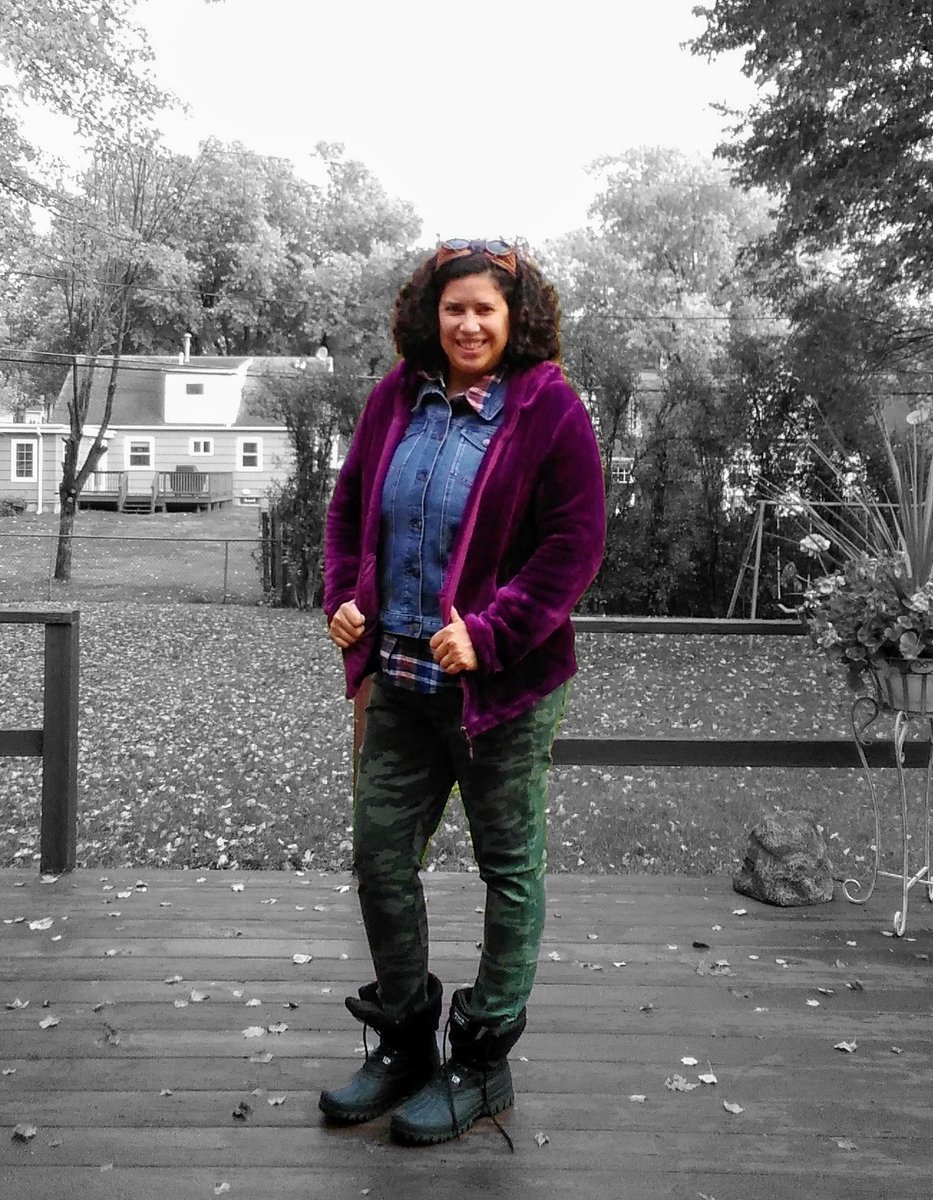 tortucand802's tweet photo. @paola__lazaro Is with great pleasure I'll be cosplaying My version of Princess this yr 2020! I 💓 You! #iamprincess
#TWDUniverse #TWD #thankyou😎💯❣️ https://t.co/0zBdIVbu6M