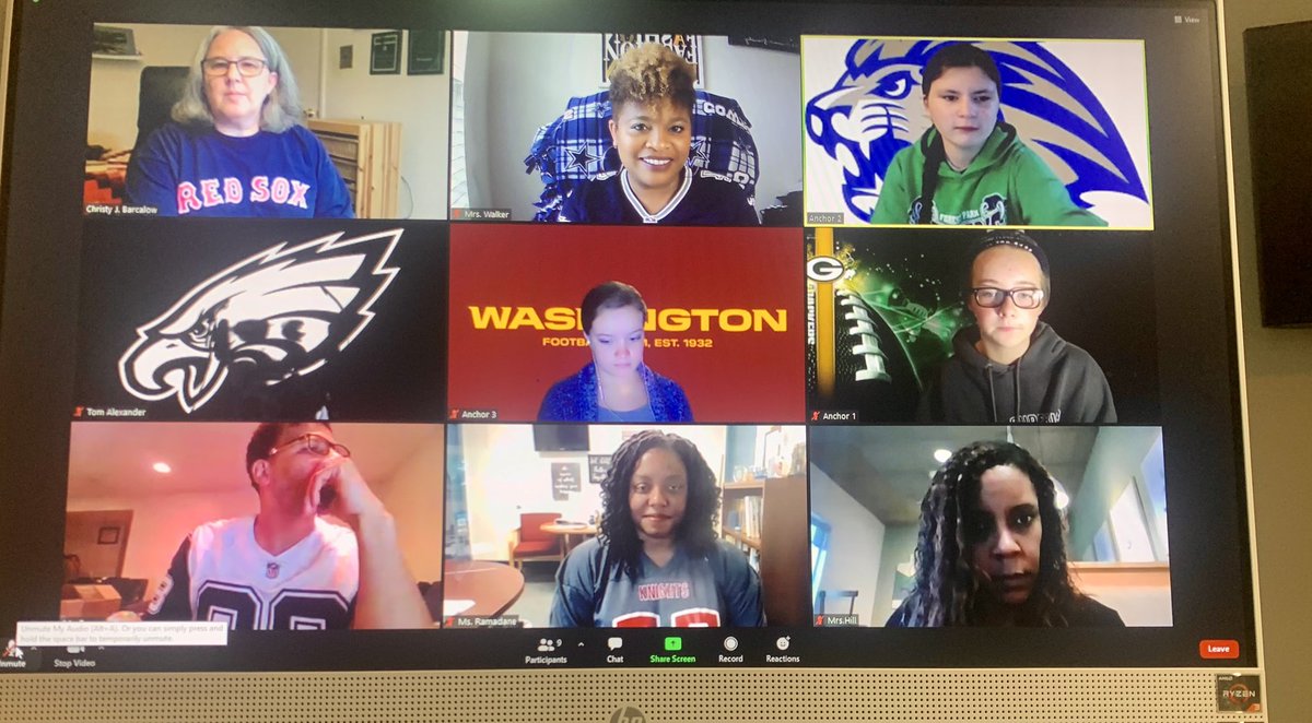 ShicaWalker's tweet photo. Our GNN Crew Roared to “TEAM UP AGAINST BULLYING!” What an AWESOME Spirit Week💙Thank you Lions!🦁 Soecial thanks to Ms. Garecht 💙@marygarecht @MariaRamadane @GrahamParkMS https://t.co/512RiK9b52