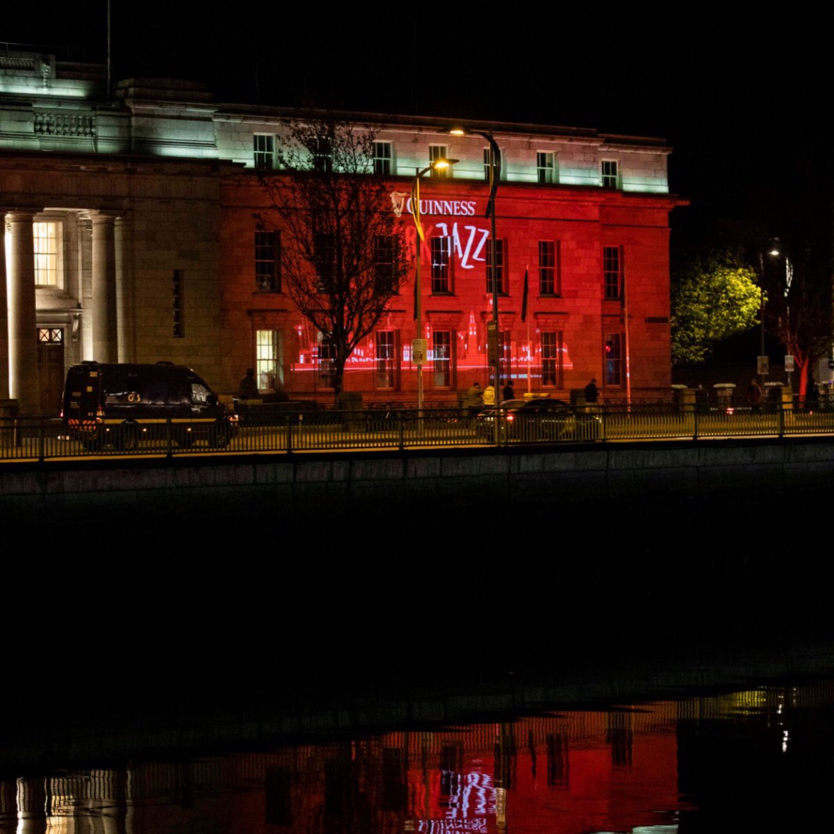 MontenotteH's tweet photo. The Friday of the #corkJazzweekend is synonymous in @pure_cork, the bustle in the streets, the sounds of the trumpets &amp; the fun and banter around town. This year things will be much quieter but we look forward to the return of that jazz magic at @corkjazzfest next year #jazzback https://t.co/oYXQo5aFXJ