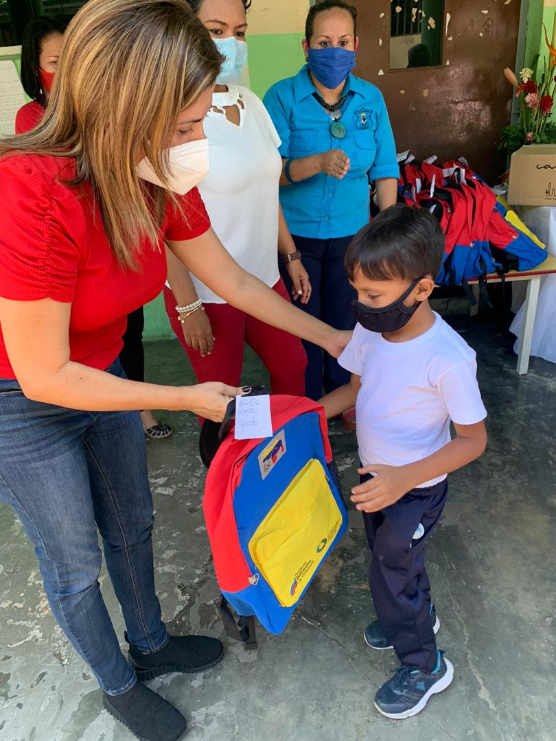 Maria Daniela de Betancourt tweet media