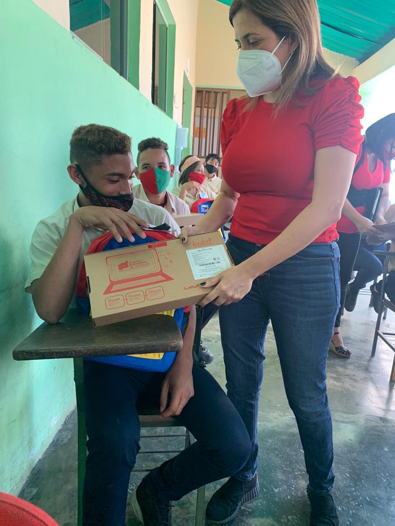 Maria Daniela de Betancourt tweet media