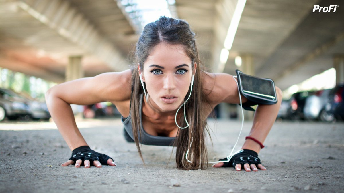 You're 𝟒𝟐% 𝐦𝐨𝐫𝐞 𝐥𝐢𝐤𝐞𝐥𝐲 to achieve your goals if you write them down! This is something we practice every week to stay on top of our objectives &amp; also to look back &amp; see how far we've come. Why not try it this weekend? #SuccessRate #EnvisionYourGoals #DreamYourSuccess