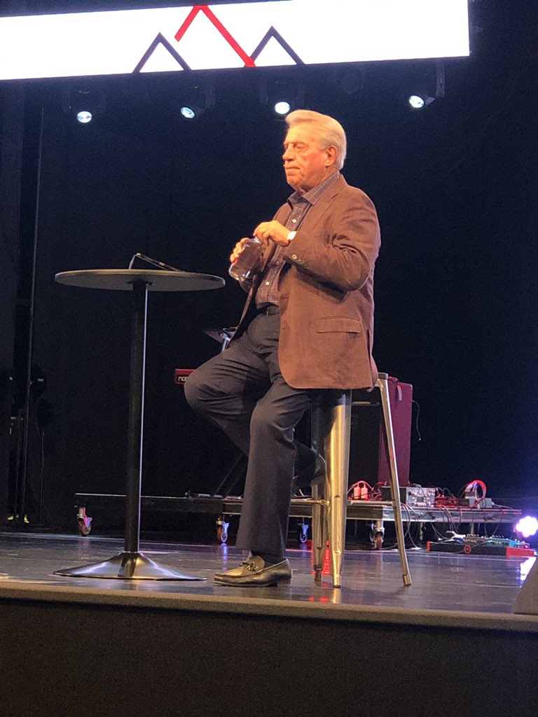 TheLeaderSummit's tweet photo. Getting started with Dr. John Maxwell... “Leadership is influence”. It’s not a title or position you hold. #LeadWhereYouAre #LeaderSummit2020 https://t.co/u1ufyWzC9S