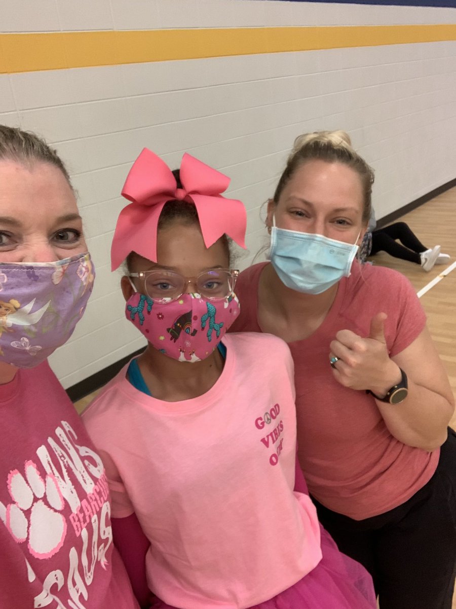 #klebpinkout2020 Masked selfies 🙄