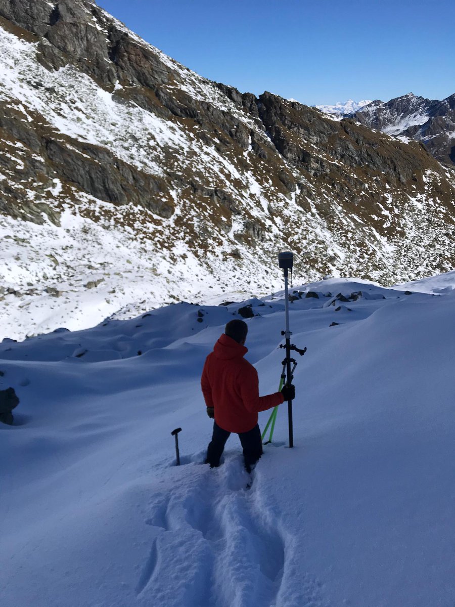 permosCH's tweet photo. Early winter at high elevations complicates #permafrost #fieldwork : annual GPS survey at Yettes Condjà (VS) to determine rock glacier velocities by @unil a few days ago. Important tool: a broom.
#photocredit C. Lambiel.
#PERMOS #earlywinter https://t.co/KRjq9WgYdo