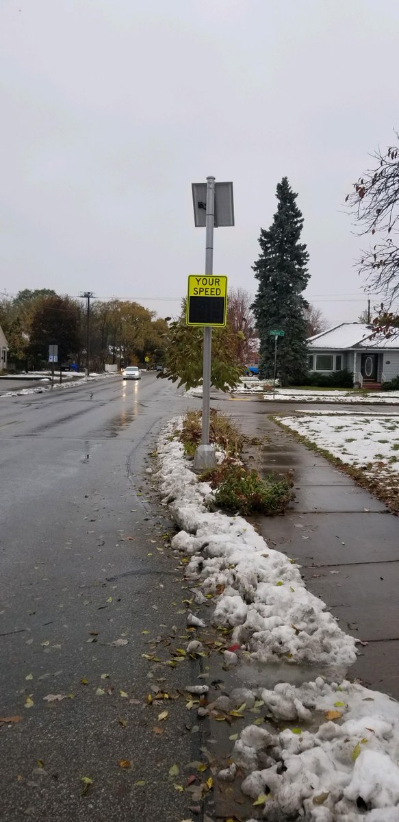 CityofECEngin's tweet photo. Have you seen the #speedfeedback signs on Margaret Street? These are placed in advance of the street crossing locations at Sherwin & Fenwick Avenues. A reminder to #slowdown and check your speed. #pedestriansafety #everyoneisapedestrian https://t.co/JiuHhgHQHM