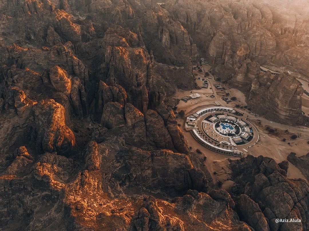 Nothing like a place to stay surrounded by the amazing landscapes of AlUla ✨💚