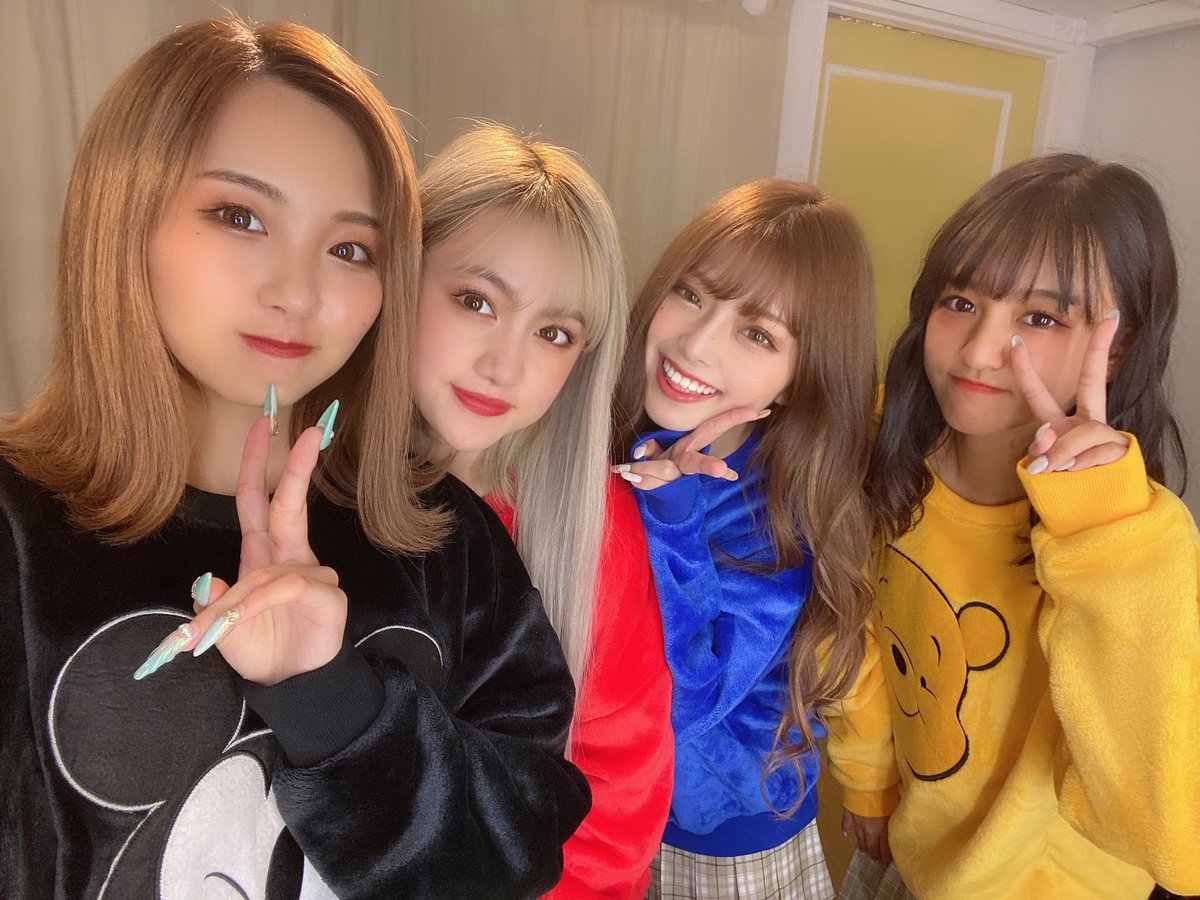 冬の新作アパレルがドン・キホーテで販売中❤︎!!!
もうドンキで見つけてくれた？？
見つけた報告沢山待ってる〰️🥰！！！

【donki.com/products/chara…】

#ドンキホーテ #キャラクター