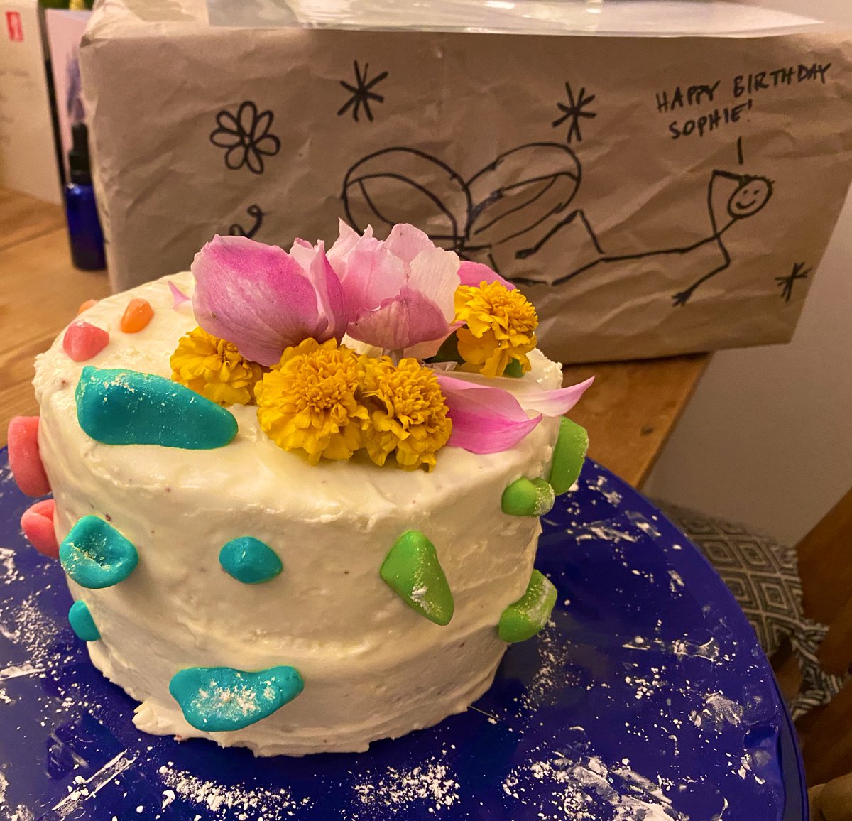 VenusWorldHQ's tweet photo. When your bestie makes you a BOULDERING BIRTHDAY CAKE #bouldering ๐ฅฐ #doesitgetbetterthanthis ? https://t.co/ybqsX0Doj0