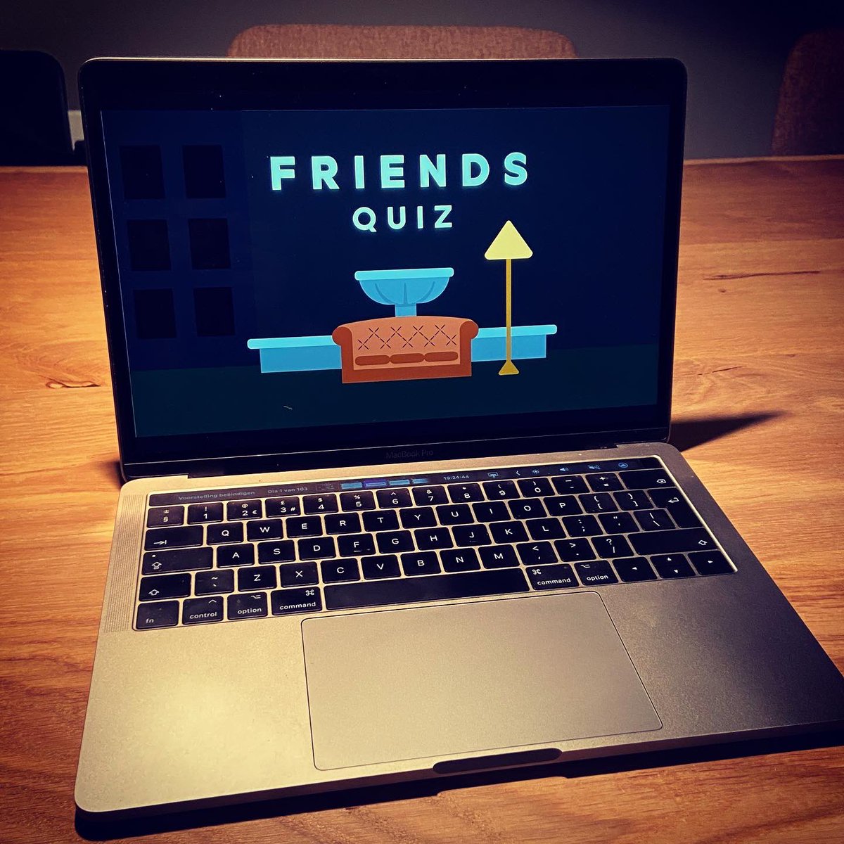 Overdehelft's tweet photo. Zin in een quizje op afstand met vrienden of familie? 💻

https://t.co/j34fdT8Wek

We hebben diverse quizzen op onze site staan: een voetbalquiz, Friends quiz, NFL quiz en een algemene quiz. 

#quiz #quizzen #friends #voetbal #nfl #pubquiz #vanuithuis #coronaproof https://t.co/xm2dihmO7Y