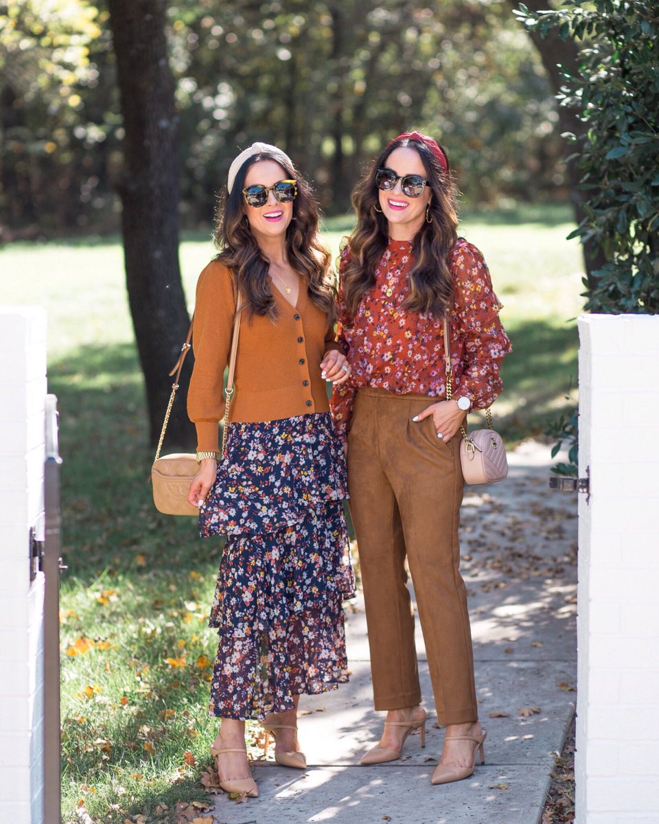 DoubleTakeGirls's tweet photo. Sharing 3 trends we are loving for fall on the blog today! Read about our @AnnTaylor outfit details here: https://t.co/t89cPSBgcO #ThisIsAnn #fallstyle https://t.co/ETQefMmVy6