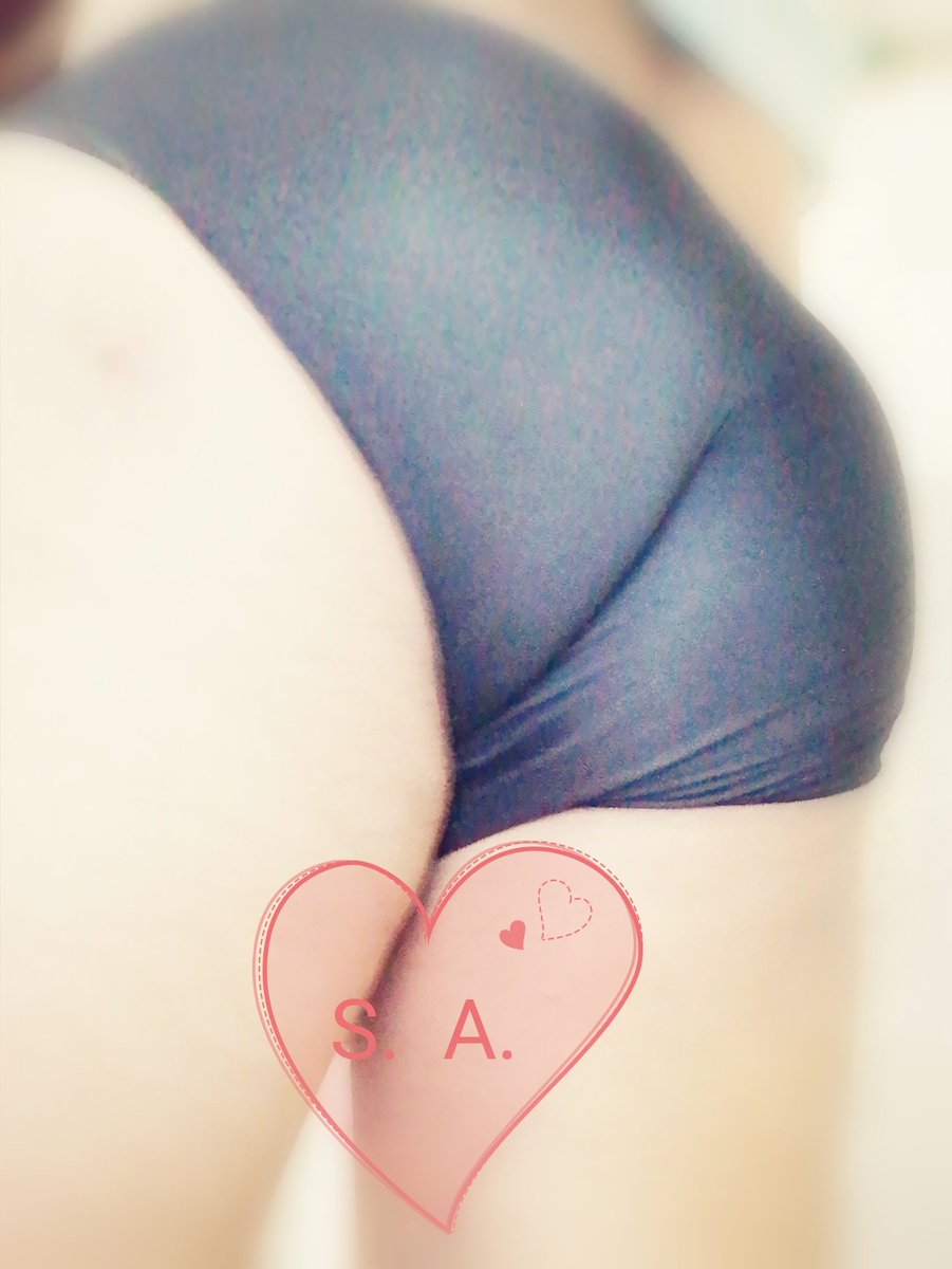 Alex11828131's tweet photo. Creo que me hace falta hacer ejercicio 😏 https://t.co/F21y5hFHcO