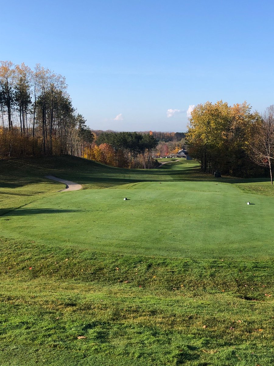 settlersghostgc's tweet photo. Beauty day for a game. A return to summer temperatures. #alastgame #fullteesheet https://t.co/Cjc8YyQOAv