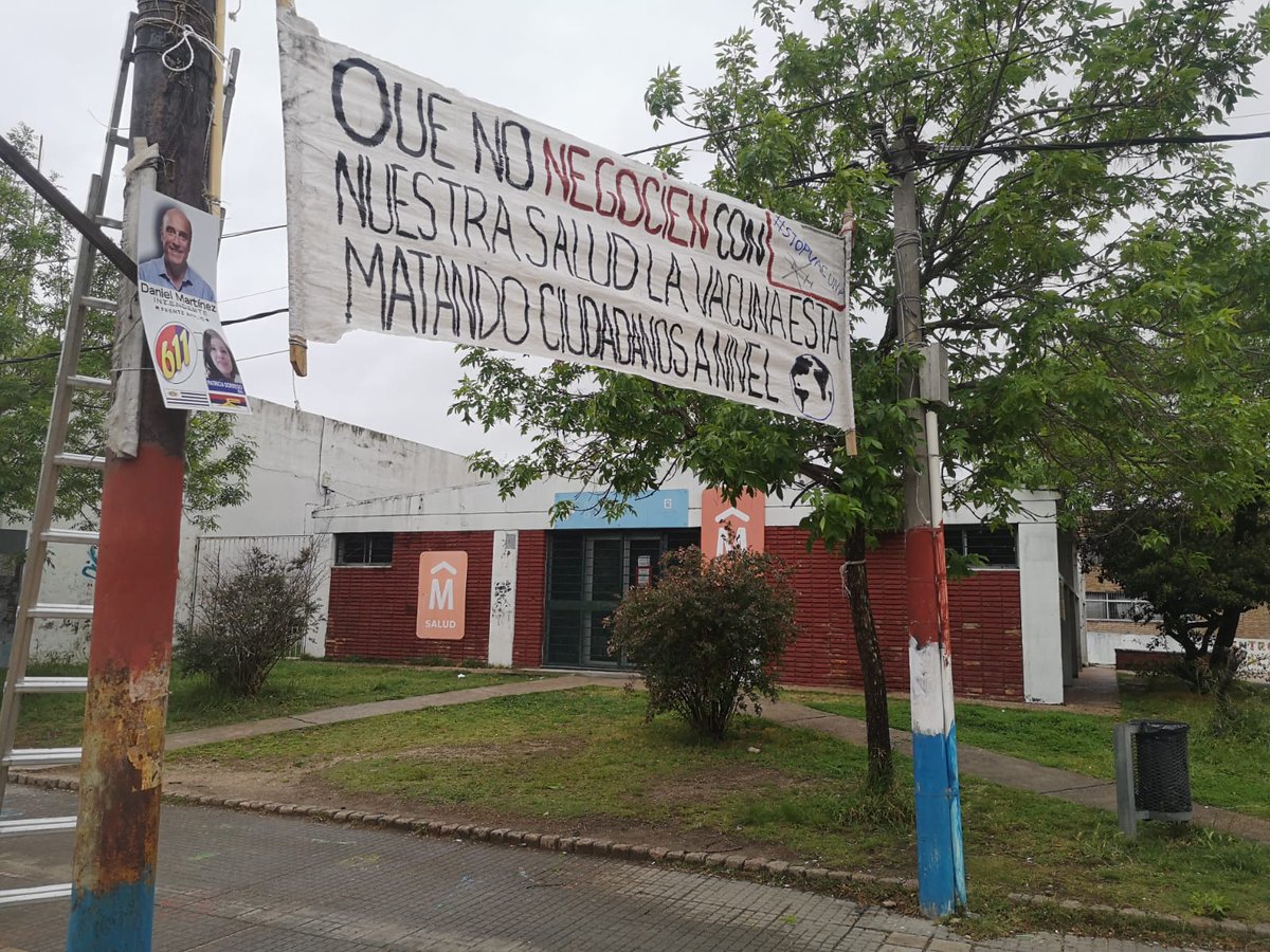 ADHONGuy's tweet photo. Que no negocien con tu salud! Decile no a la obligación de vacunarse #StopVacuna contra el #Covid_19 https://t.co/RXC4WaA61k