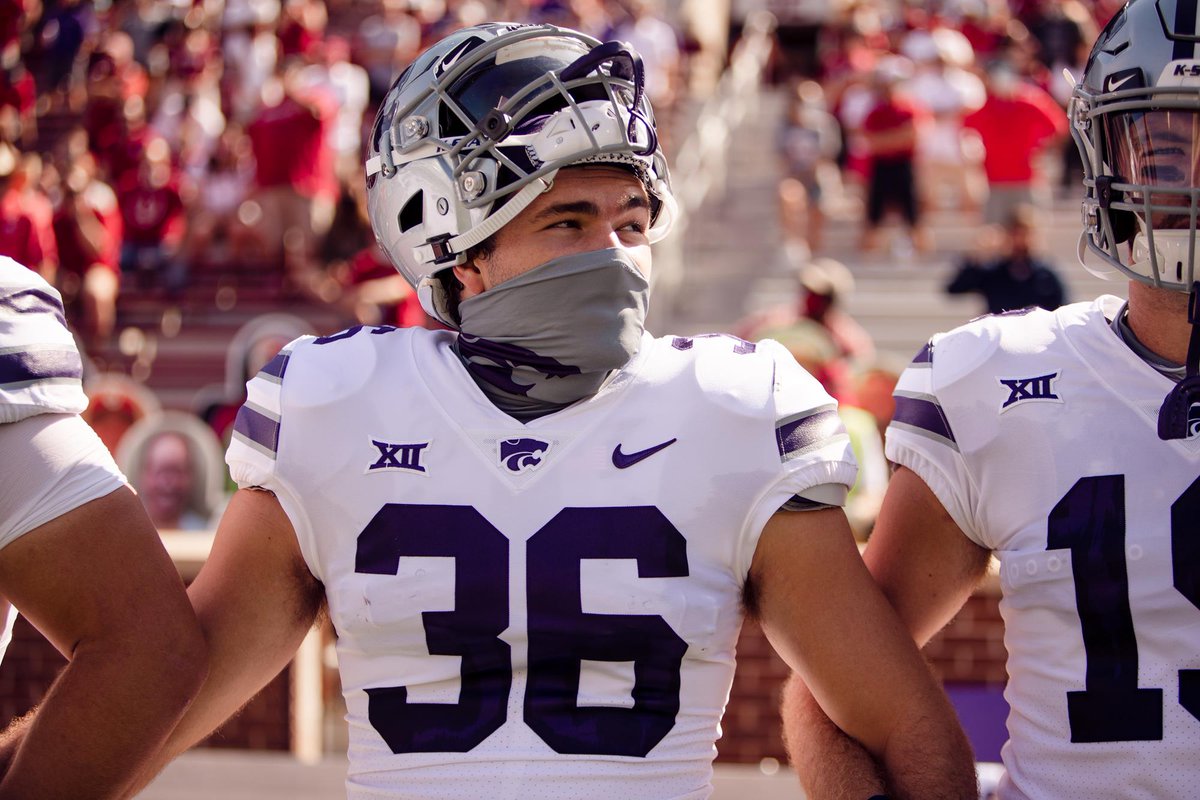 kstatesports's tweet photo. "This program doesn't forget about the guys that come through here."

Brooks and Mason Barta aren't the only father and son to come through the @KStateFB program, but the Kansas roots in the Barta family run deeper than most. 

📄 https://t.co/bf8DPwpJKS https://t.co/dZATSVMocJ