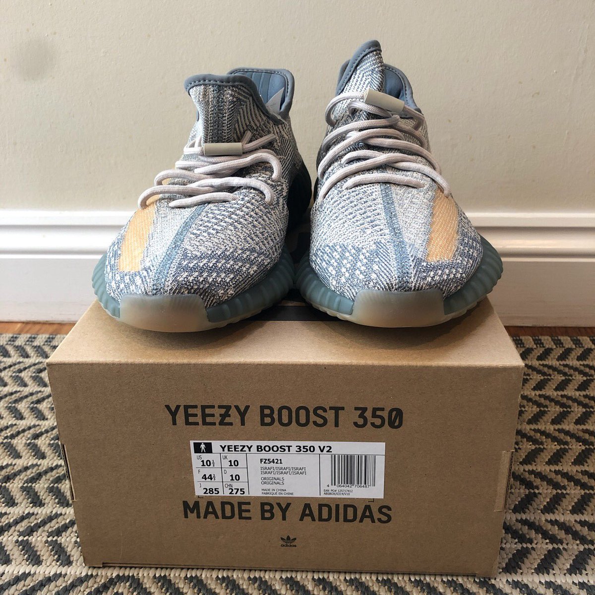 BenzieSells's tweet photo. Yeezy Boost V2 Israfil
UK10

📥 DM For Price

#Yeezy #YeezyBoostv2 #yeezyBoost #YeezyForSale #HypeShoe #Hypebeast #Hype #SneakerHead #Sneakersforsale #Depop #DepopSeller #DepopCommunity https://t.co/5N14Fjsff8