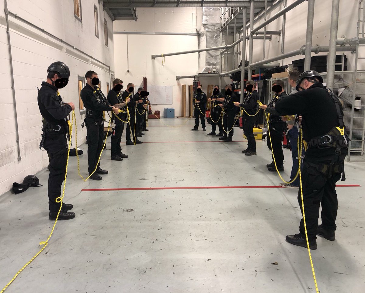 CliveBushMInSTR's tweet photo. Final day on the WAH course for a national firearms course, 12 successful candidates on the final assessments 👍🏻😁 #goodinstructor #BRSTC 🤣 @ASPolice https://t.co/Cvzu9e2obr