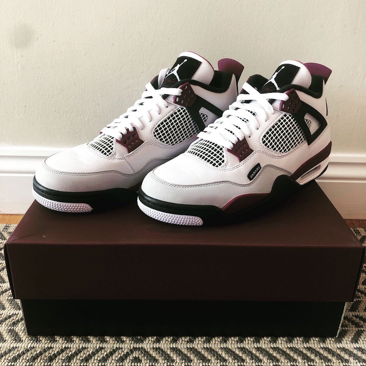 BenzieSells's tweet photo. Nike Air Jordan 4 “PSG”

📥 DM For Price

#Jordan #AirJordan #JordanBrand #NikeAirJordan #Jordan4 #JordanBrand #NikeSneakers #Sneakers #SneakerHeads #HypeSneakers #Hype #HypeShoes #Copped #InTheBag #Jordan4 #Jordan4PSG https://t.co/vFyYdhPw26