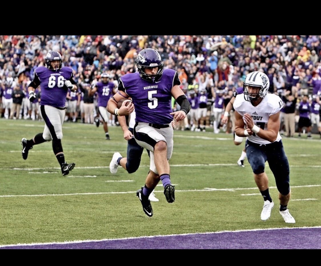 CoachTShields's tweet photo. Happy #NationalTightEndsDay to the best group in all of D3 football. 

@zausch_jared @BerentesMichael @Coates03_ @jackKropke @tinglima13_ @zachary34_34 @KyleKyledoll @BenCarani22 

#PoundTheRock https://t.co/5oIPoXRm5U