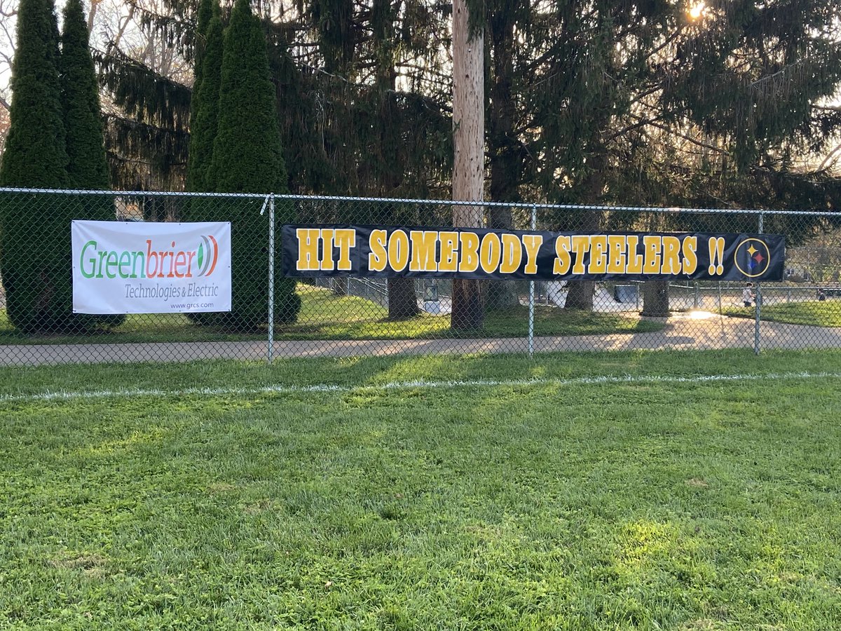 GreenbrierTech's tweet image. We are a proud sponsor of the #LewisburgSteelers
#football #2020 #HitSomebodySteelers