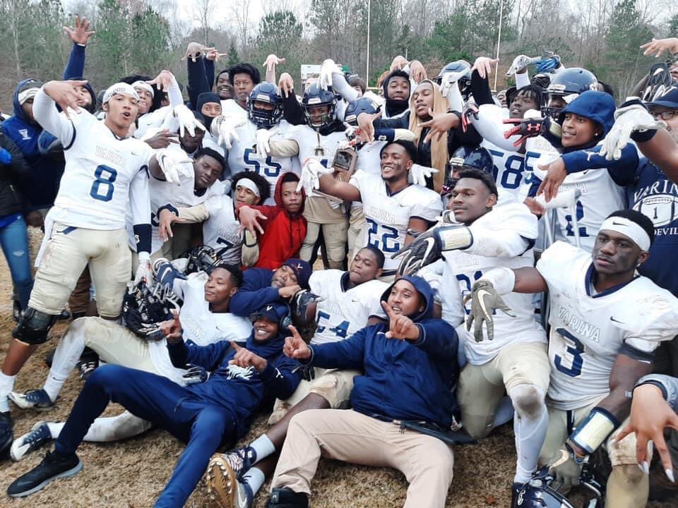 JalenMurphy4x's tweet photo. Need I remind you, we mawl😁🤝#VHSspiritfriday #HCPSspiritFriday https://t.co/RlHNB1psSE