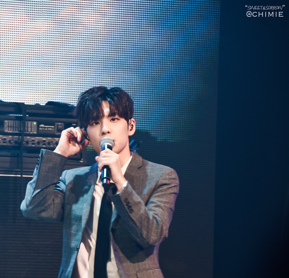 n년 전 오늘의 원필 tweet media
