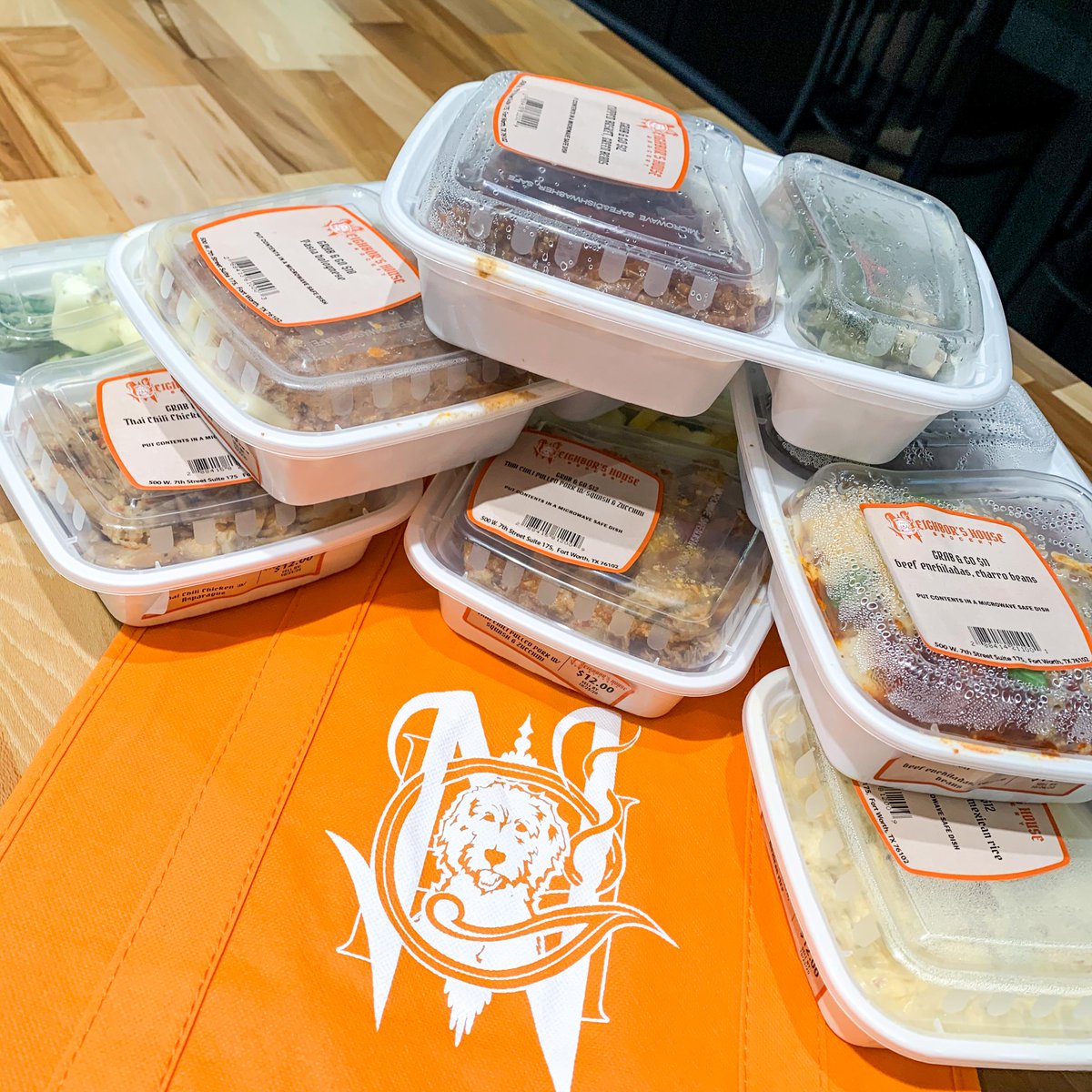 Our take and heat meals got a makeover!! Each remade meal comes with a delicious side and is ready for you to grab and go. 
-
-
#mealprep #grabngo #fortworth #neighbor #grocery #fortworthgrocery
