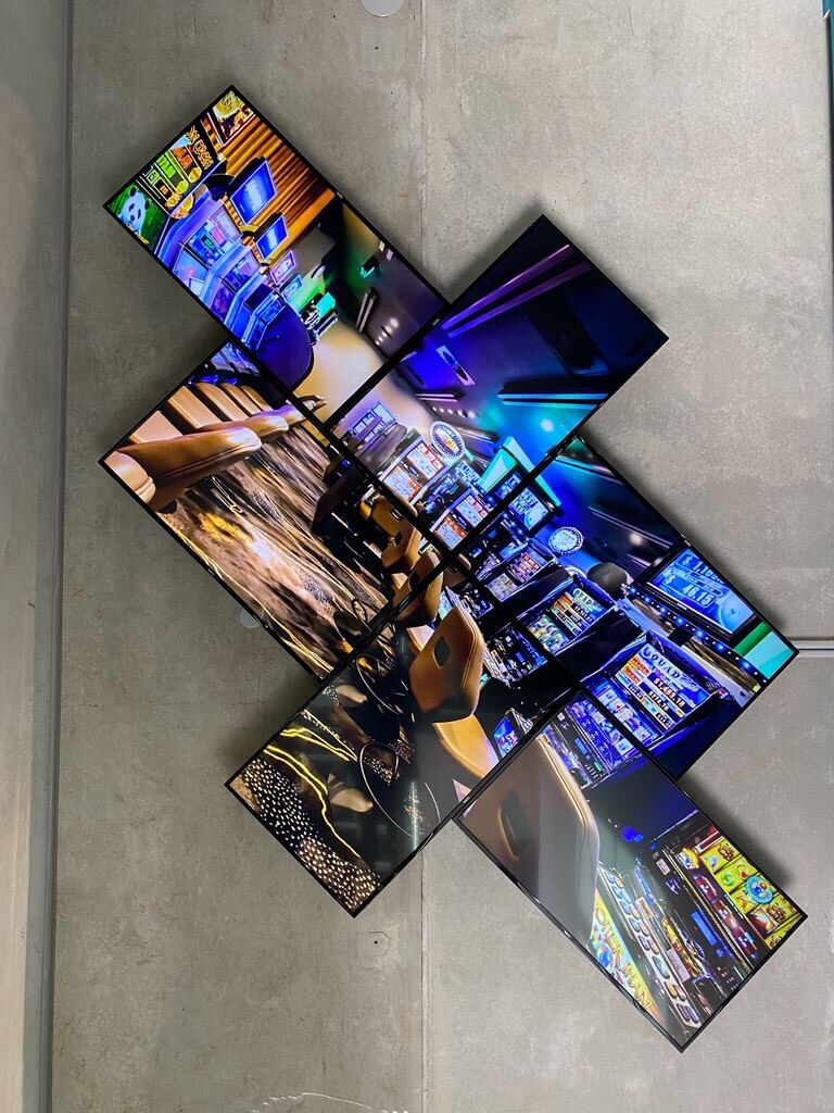 JustAddPowerHD's tweet photo. Check out this awesome mosaic video wall installed by WED Group, located in Caringbah, NSW, Australia. 

Absolutely stunning video wall! Thank you for the support and sharing these great photos with us.

#VideoWall #VideoDistribution #AVoverIP https://t.co/SkpsMPImc2