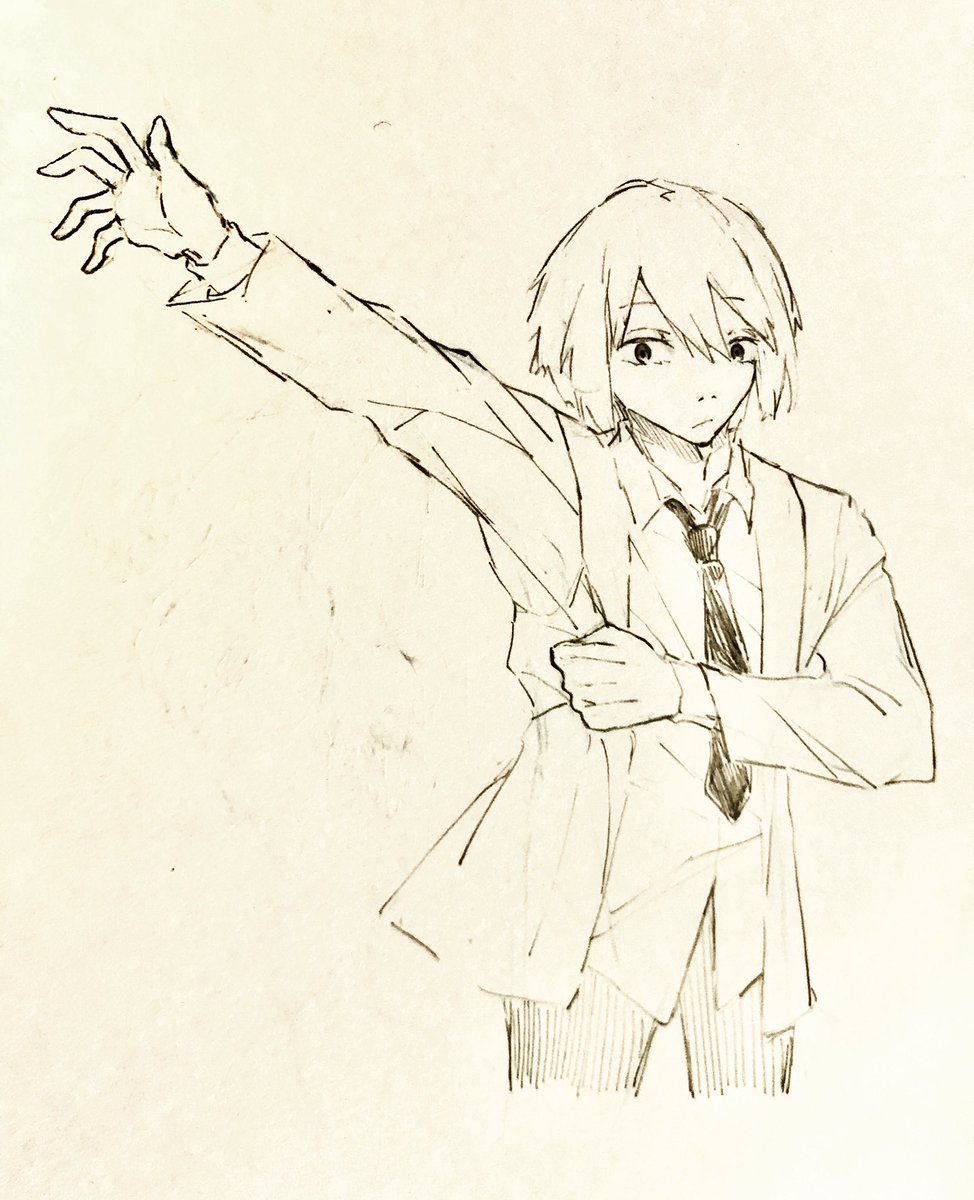 木櫃上的李子 tweet media