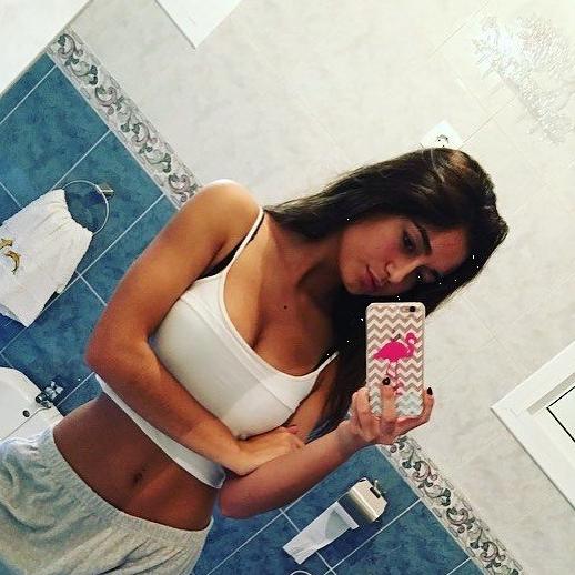 "Tratame como un ángel, y yo me encargo que toques el cielo"