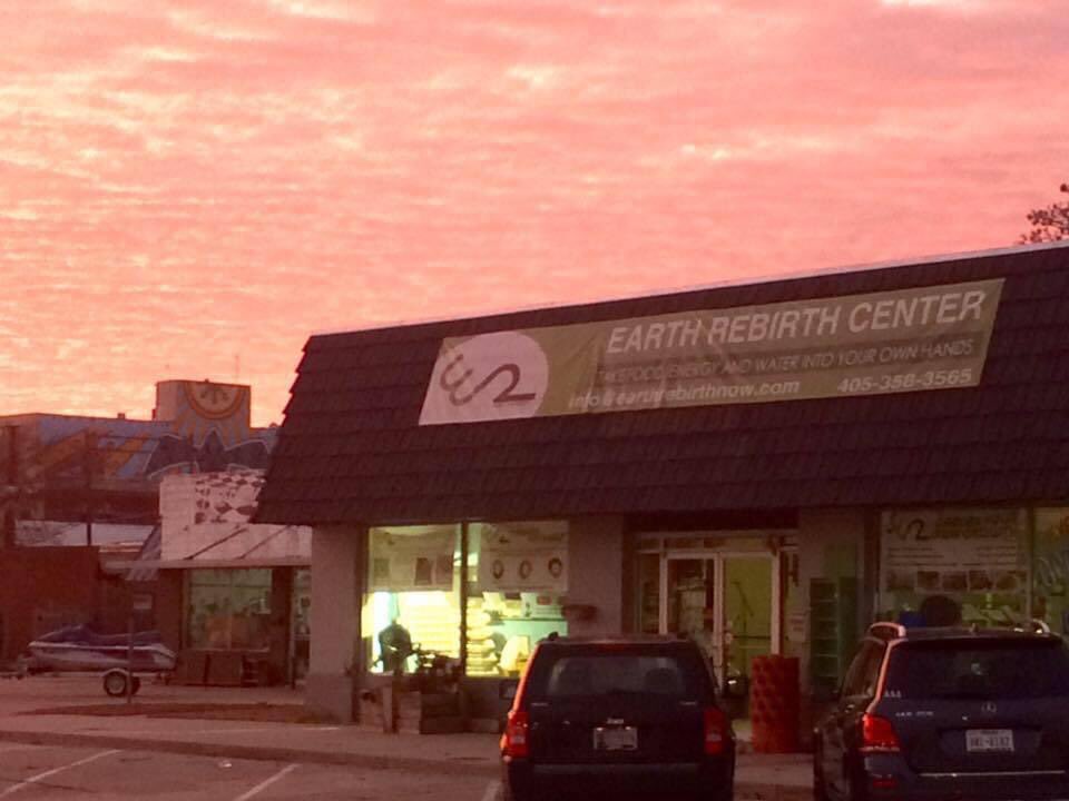 MrEarthRebirth's tweet photo. BUILDING REPURPOSED
We have been informed that the old #EarthRebirthCenter has been approved by the @cityofnormanok for temporary use as a homeless shelter during the pandemic. Well done, Norman. ππ»
We canβt think of a better use of the space. #HelpOthers #DreamBigActBigger https://t.co/mYZ4afs9x2