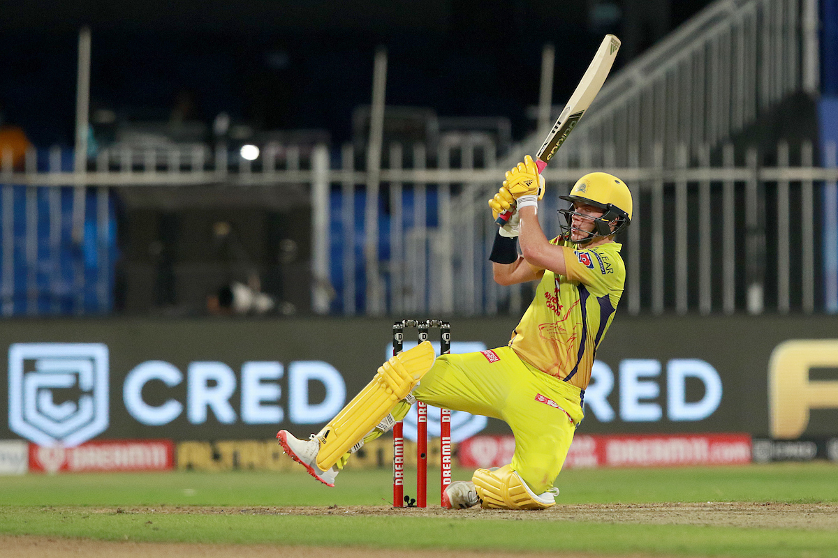 Lone man standing for #CSK.
He brings up his 2nd IPL half-century #Dream11IPL https://t.co/9Wt7srFaC8