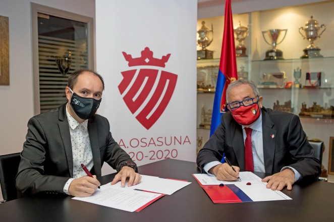 ¡Nos hace mucha ilusión anunciaros que Malón de Echaide se convierte en el vino oficial de C.A. Osasuna!

Os dejamos el enlace a la noticia:
malondeechaide.com/malon-de-echai…

<a href="/vinosnavarra/">Vinos Navarra</a> <a href="/CAOsasuna/">CAOsasuna</a> <a href="/TiendaCAOsasuna/">TiendaOficialOsasuna</a> <a href="/OSASUNACASCANTE/">PEÑA KIKE SOLA</a> <a href="/MuroRojoOsasuna/">Muro Rojo</a> #OsasunaAthletic #Osasuna