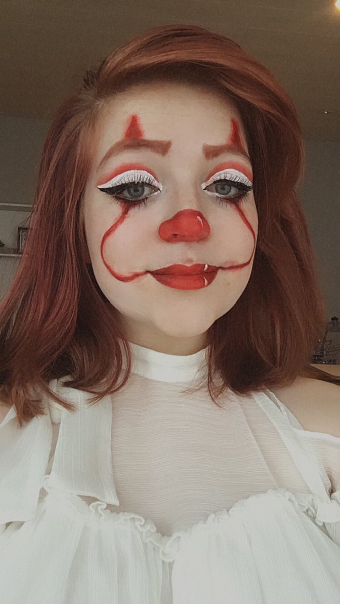 Gold3nHabits's tweet image. I guess I have to share my makeup #LPMakeUpComp