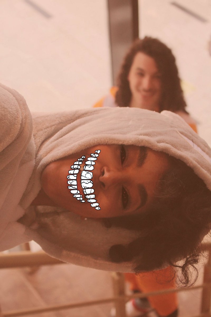 kigu_sa's tweet photo. Be scary you 🎃 
البس ونزي شخصيتك اللي تحبها وعيش 
الهالوين 

لمزيد من اشكال الونزي الرهيبة (الرابط فالبايو)

Model wearing Totoro onesie 
costume
#Halloween #اكتوبر #السعودية #Halloween2020 #HALLOWEENJAPAN #onesie #costume #halloweencostume #هالوين #هالوين_الرياض #كوستيوم https://t.co/QBJwN8urHU