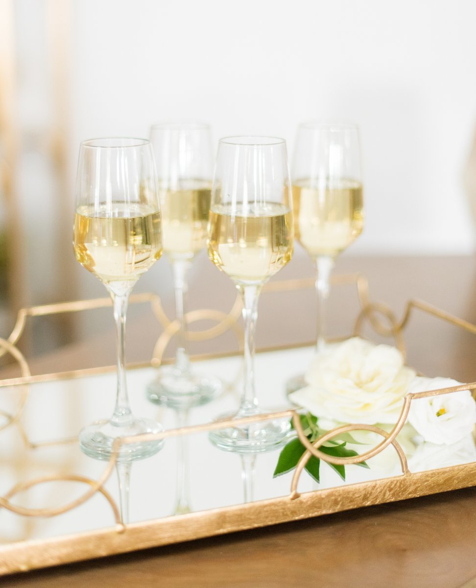 If he or she has popped the question, it’s time to pop the bubbly and head to The Maxwell for a tour! We'll be spending the weekend doing what we love most- giving tours! This weekend is fully booked but we do have some availability next week. Email or call to schedule a visit.