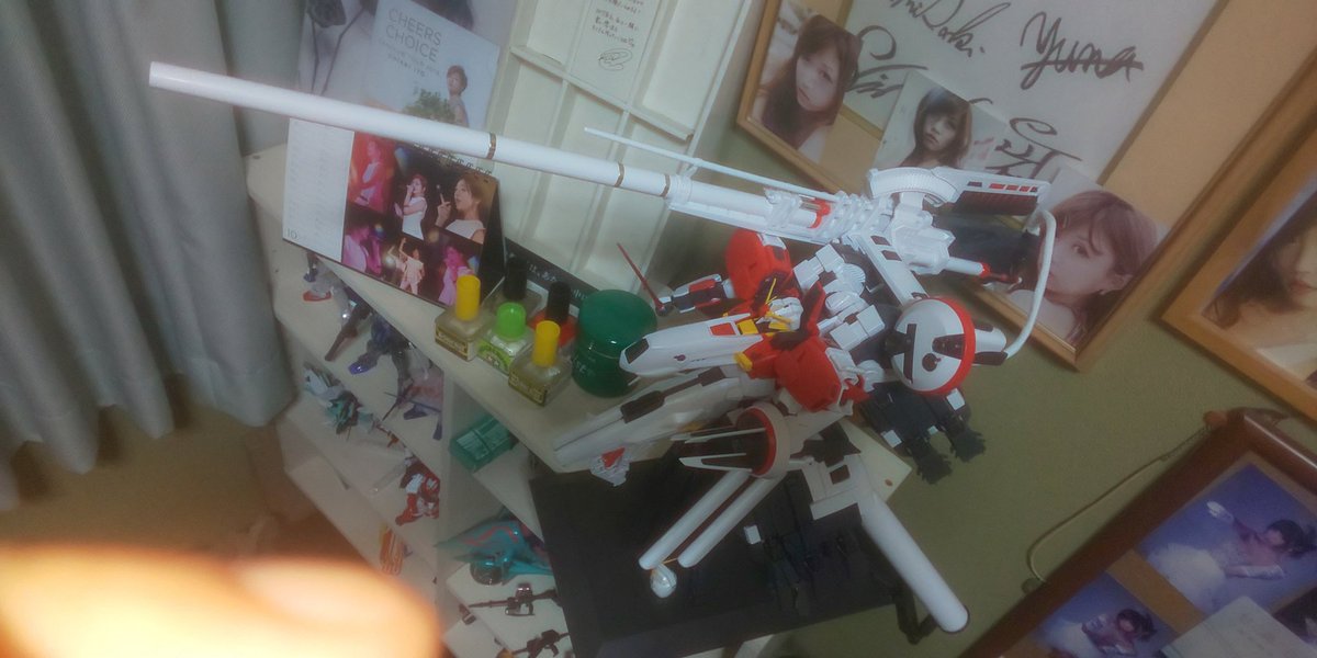 Makotoo841's tweet photo. 色々と家の整理とかしてたら、こんな時間になってた。
デカール、スミ入れ以外終わり
ビームサーベルもありかなって思って持たせてます🤗🤗🤗
Ζの顔とかでも似合いそうだな
もしくはZZとか頭部メガ粒子砲とかありなのかもな
写真下手🤣🤣🤣
#ガンプラ完成
#DEEPSTRIKER https://t.co/ozdaahHx8t
